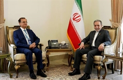 I.R. Iran, Ministry of Foreign Affairs- FM Araghchi meets with ex-Lebanese top diplomat